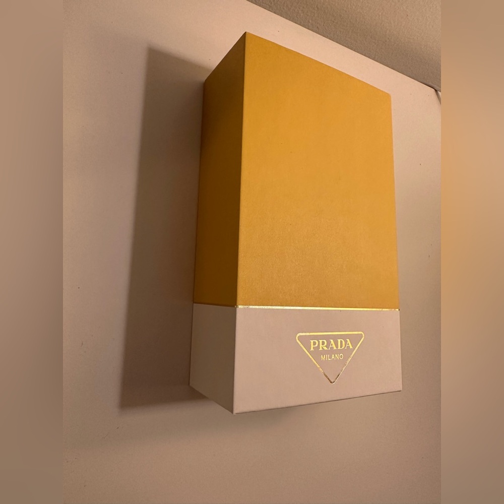 🆕💛 PRADA Yellow empty box - Picture 4 of 8